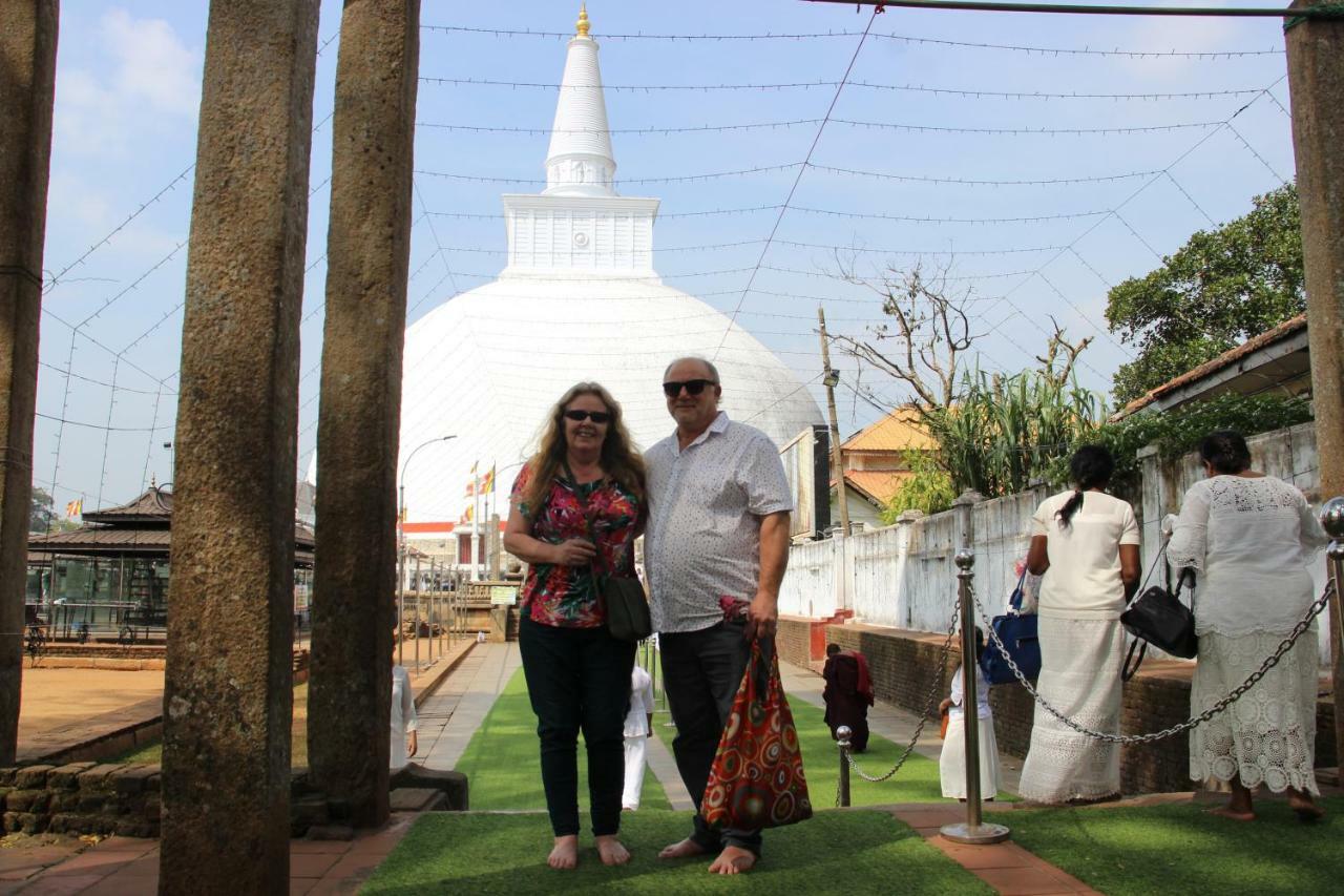 Miheen Hotel & Resort - Anuradhapura Mihintale Esterno foto